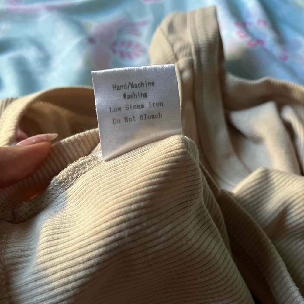 Beige Ribbed Tank Top - Picture 4 of 4